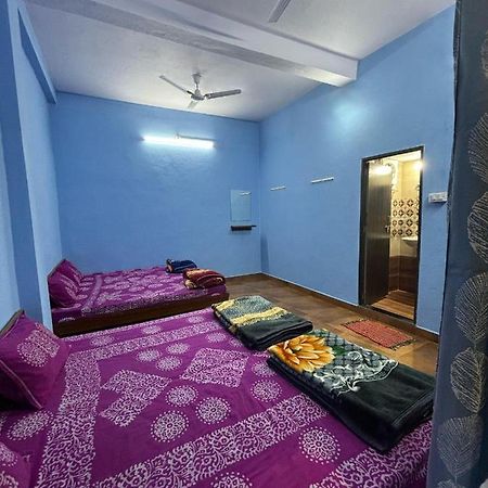 Hotel Shri Kunj 乌贾因 外观 照片